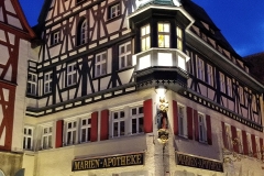 DE_Rot_Marktplatz_122