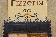 DE_Rot_Signs_n_Such_017