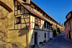 DE_Rot_Walls-n-Towers_002